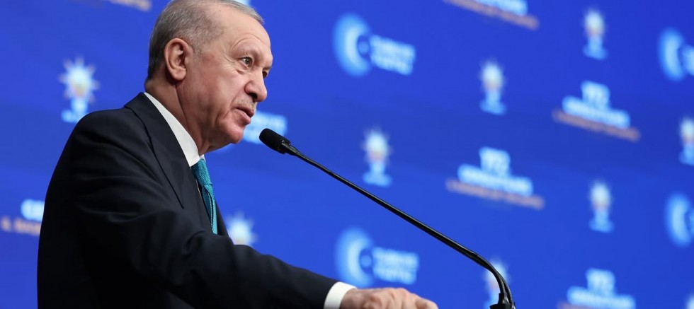 AK Parti Sözcüsü Ömer Çelik:   “Cumhurbaşkanımız, cumartesi sabahı tarihi bir konuşma yapacak.”