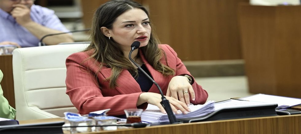 Antalya Büyükşehir Belediyesi’nde Görev Değişikliği: Büşra Özdemir Yeni Başkan Vekili Oldu